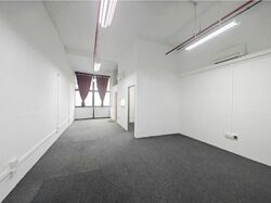 Oxley Bizhub (D14), Warehouse #612501211